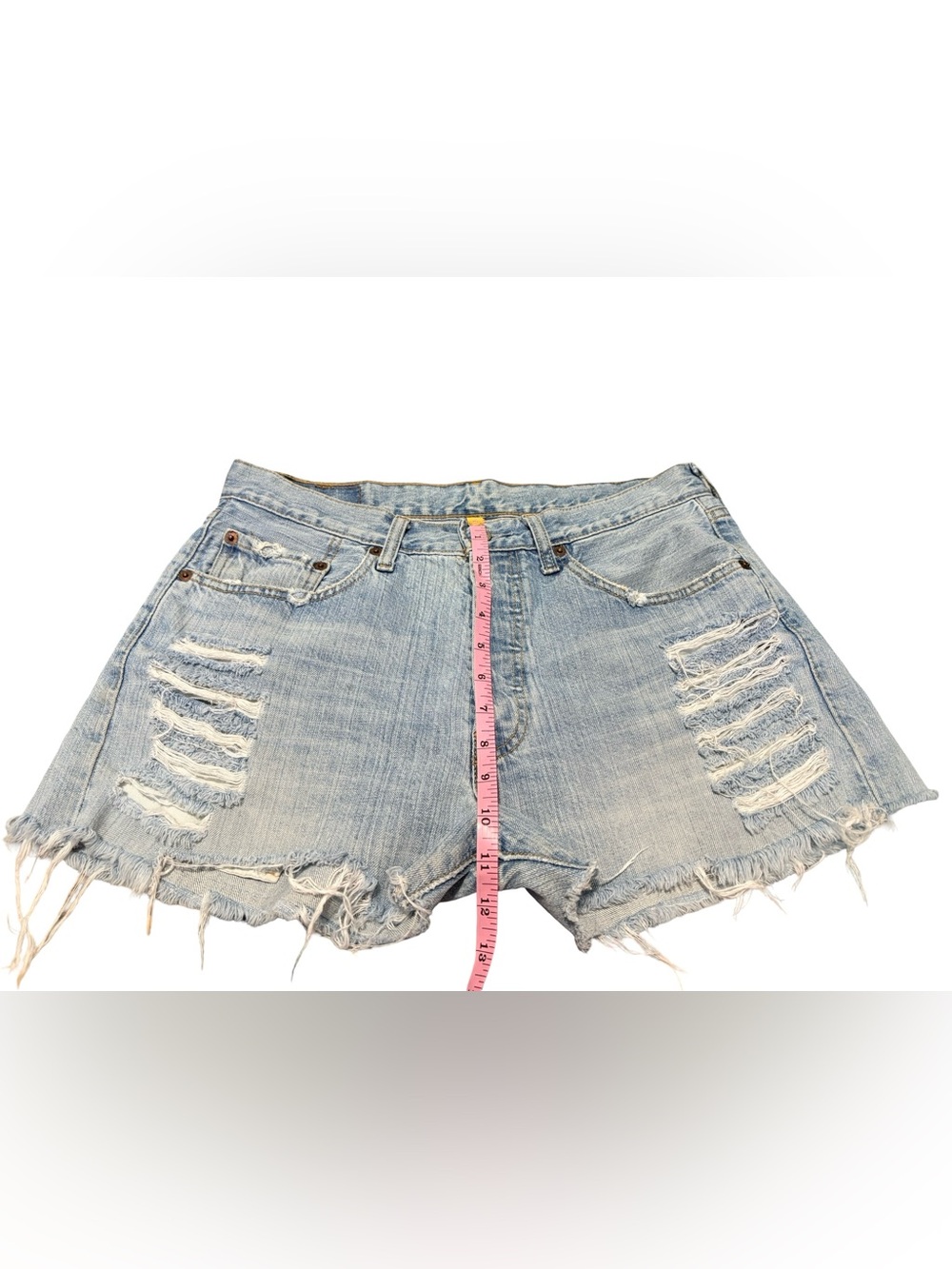 Levi's 501 Distressed Denim Shorts Light Wash Raw Hem W33 - Picture 6 of 8